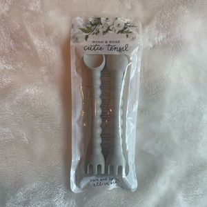 Ryan & Rose cutie tensil. Baby Fork and spoon all in one.